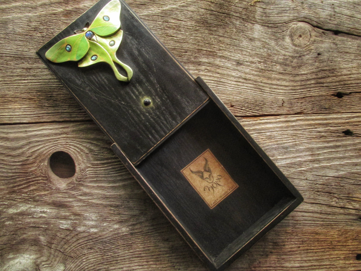 Luna Moth Box