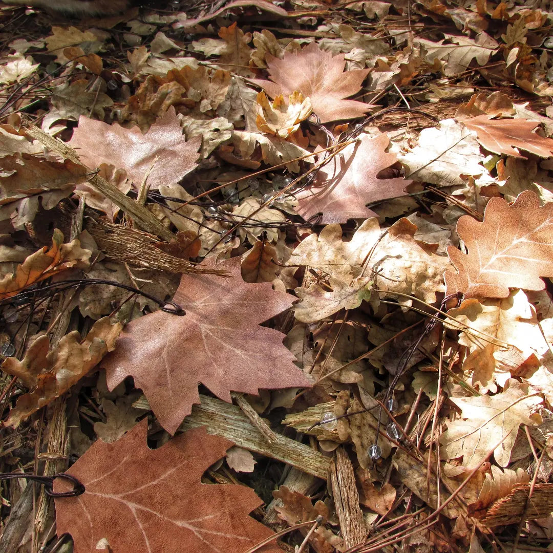 Marque-pages en cuir upcyclé "Feuilles d'Automne"